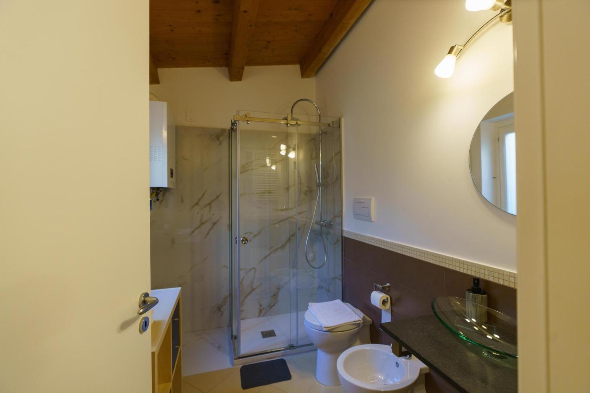 Maquedino Holiday Home & Terrace - Cozy Central Loft パレルモ エクステリア 写真