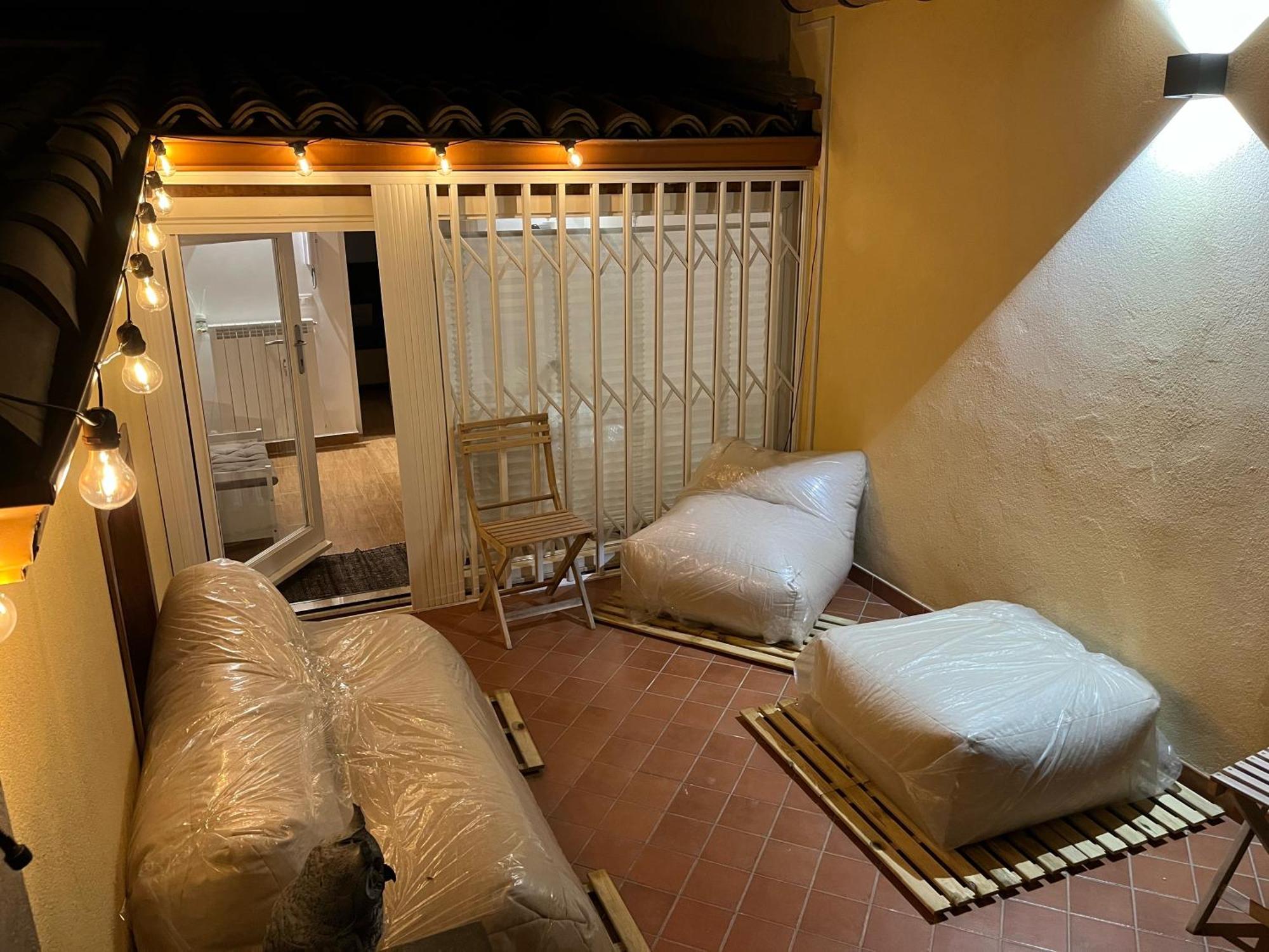 Maquedino Holiday Home & Terrace - Cozy Central Loft パレルモ エクステリア 写真