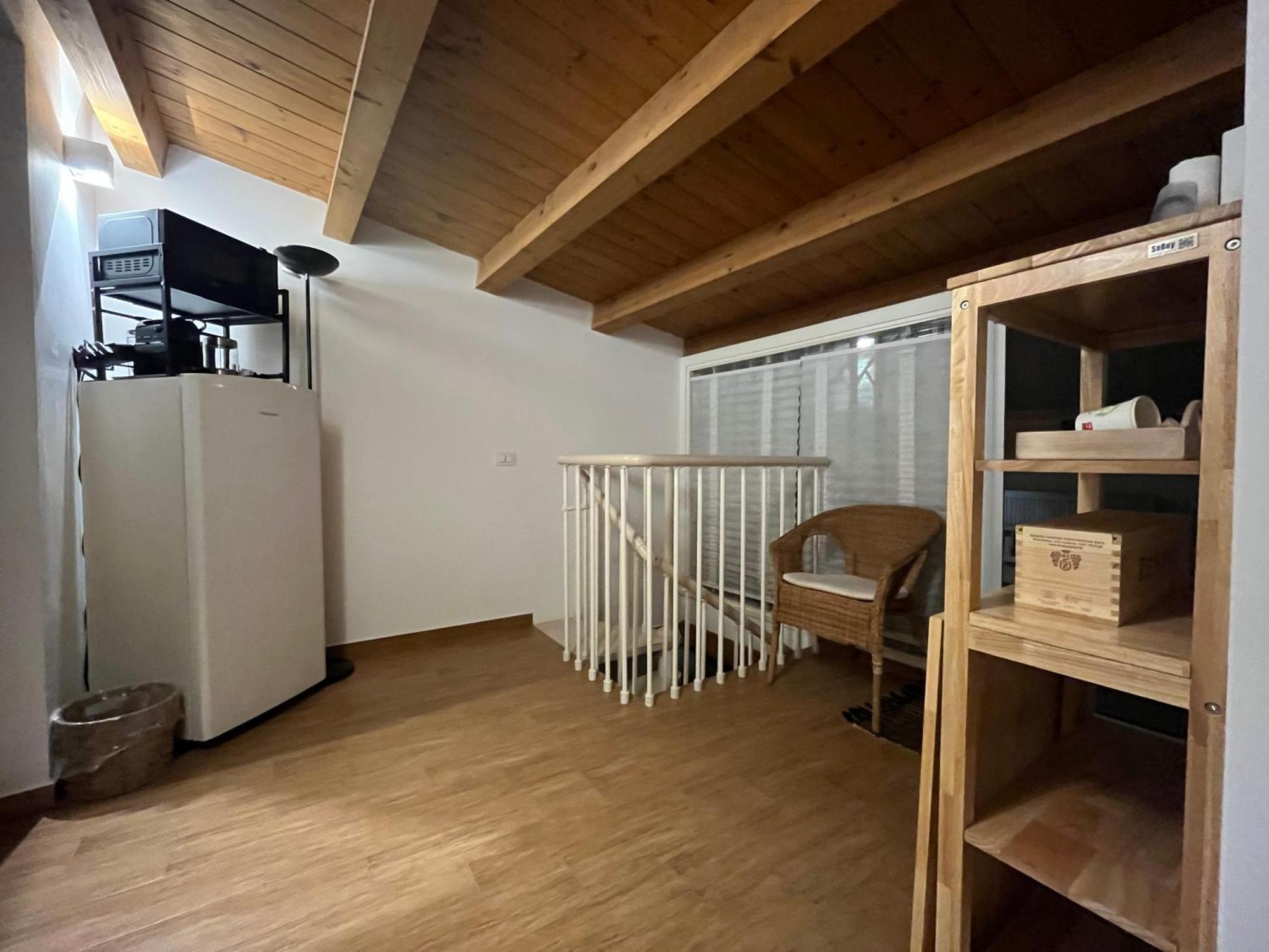 Maquedino Holiday Home & Terrace - Cozy Central Loft パレルモ エクステリア 写真