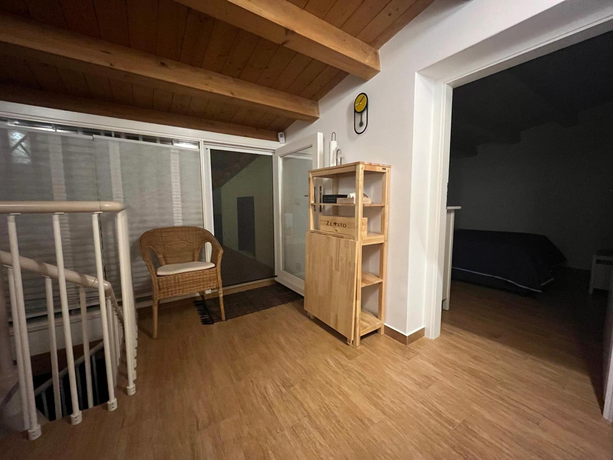 Maquedino Holiday Home & Terrace - Cozy Central Loft パレルモ エクステリア 写真